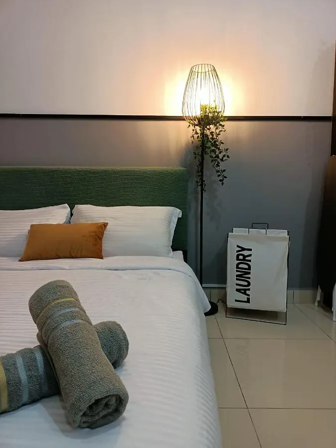 Family Suites At Mansion One By Maj George Town