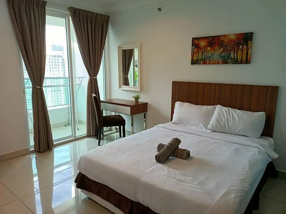 Family Suites At Mansion One By Maj George Town