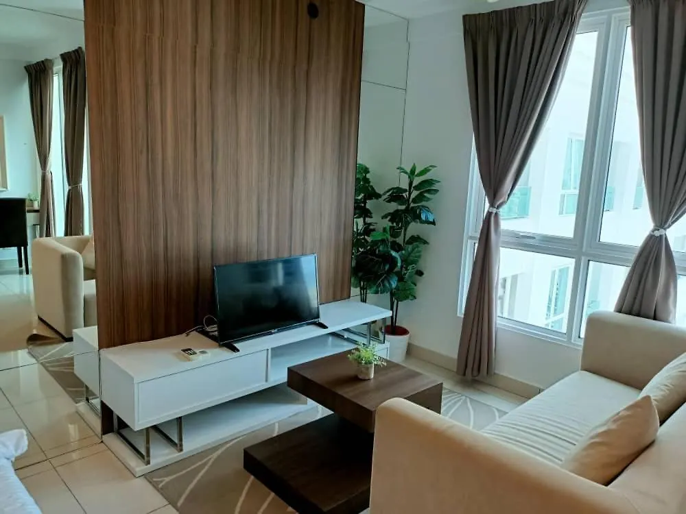 Family Suites At Mansion One By Maj George Town Malaysia