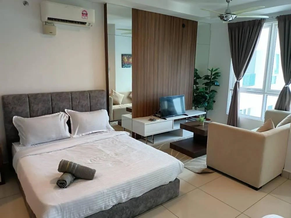 Apartment Family Suites At Mansion One By Maj George Town