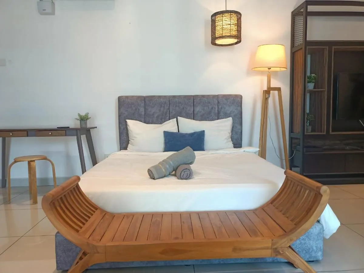 Apartment Family Suites At Mansion One By Maj George Town