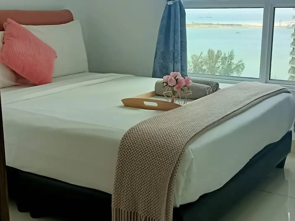 Family Suites At Mansion One By Maj George Town 0*,  Malaysia
