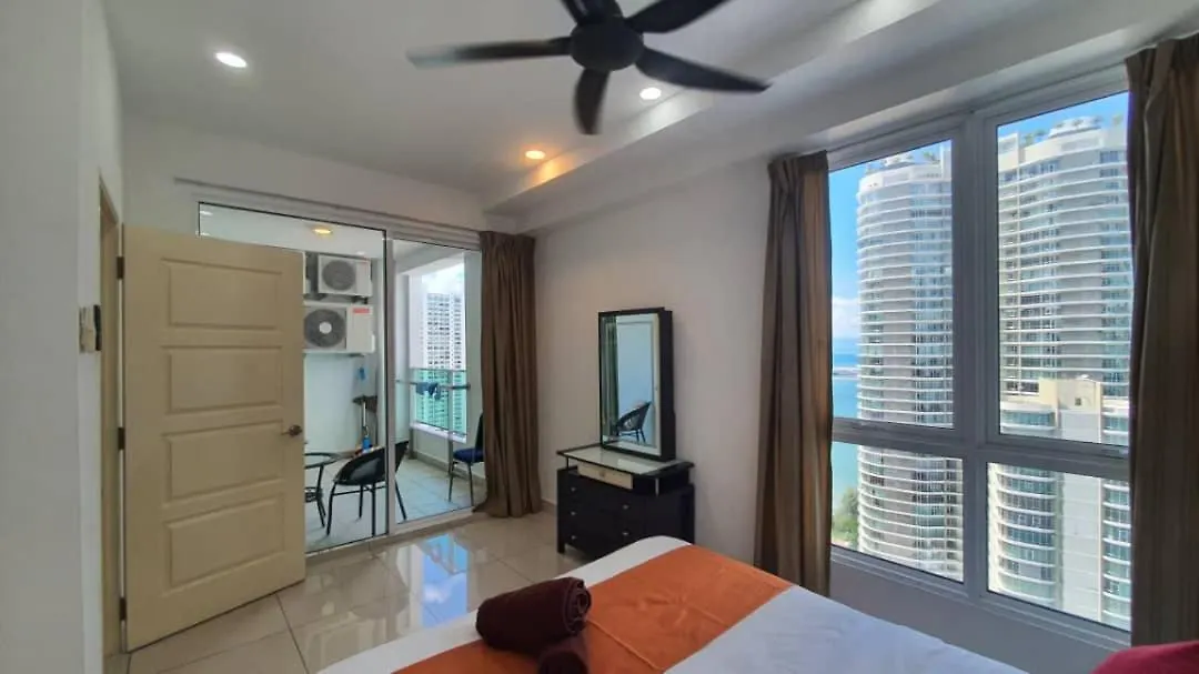 Family Suites At Mansion One By Maj George Town